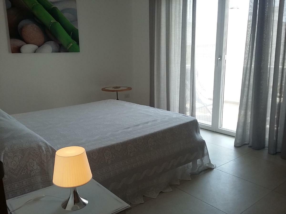 Appartamento Stefania Castro  Dış mekan fotoğraf